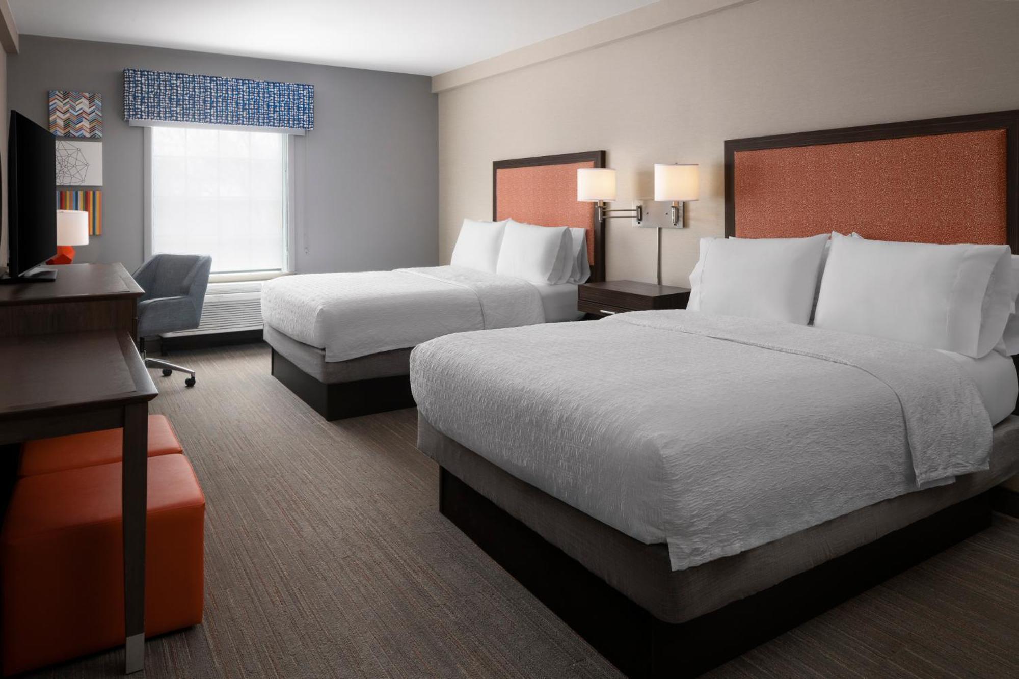 Hampton Inn & Suites Yonkers - Westchester Екстериор снимка