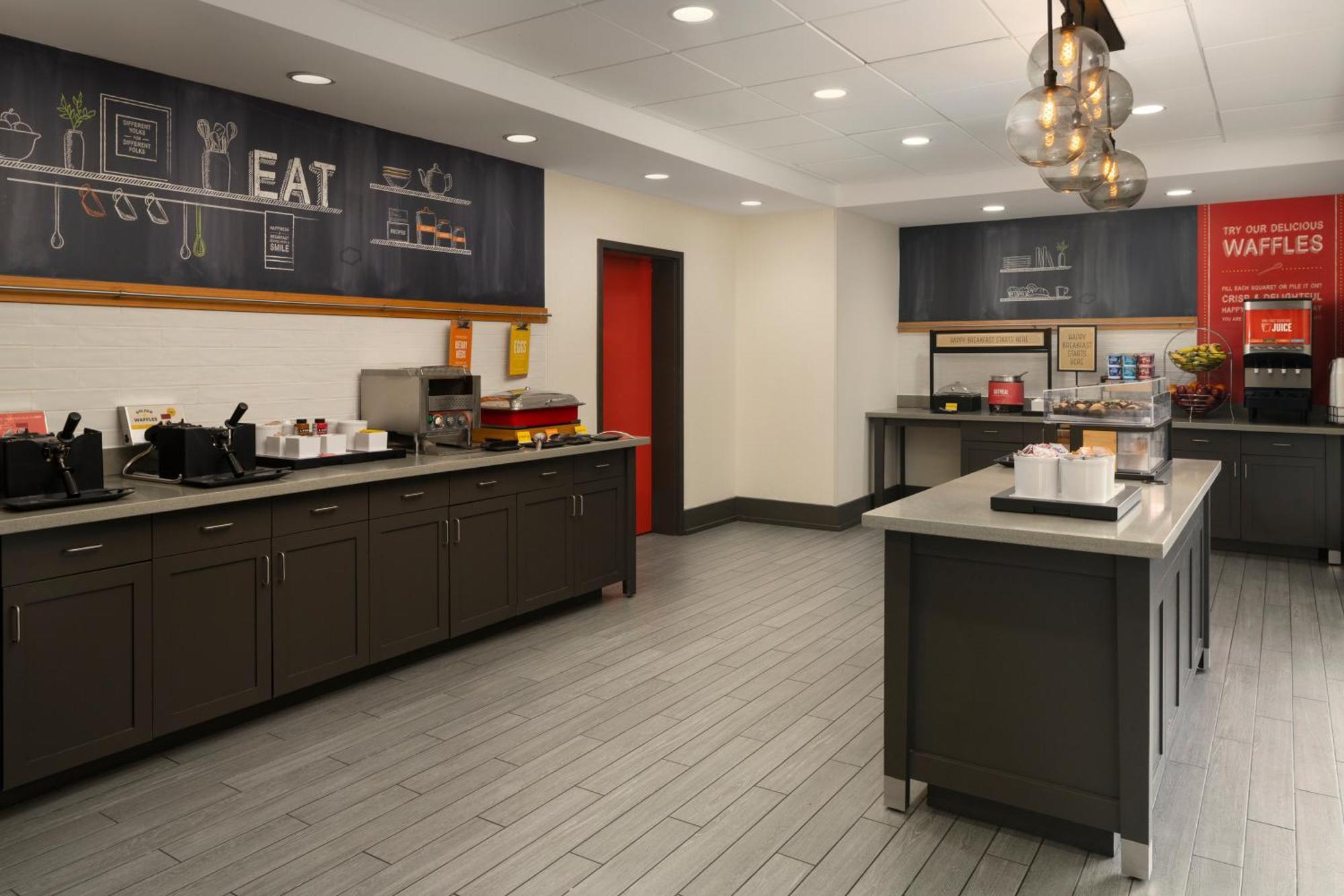 Hampton Inn & Suites Yonkers - Westchester Екстериор снимка